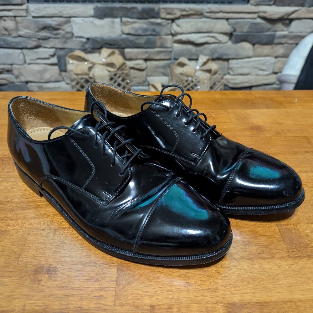 Cole Haan men's dress shoes Size 13EE